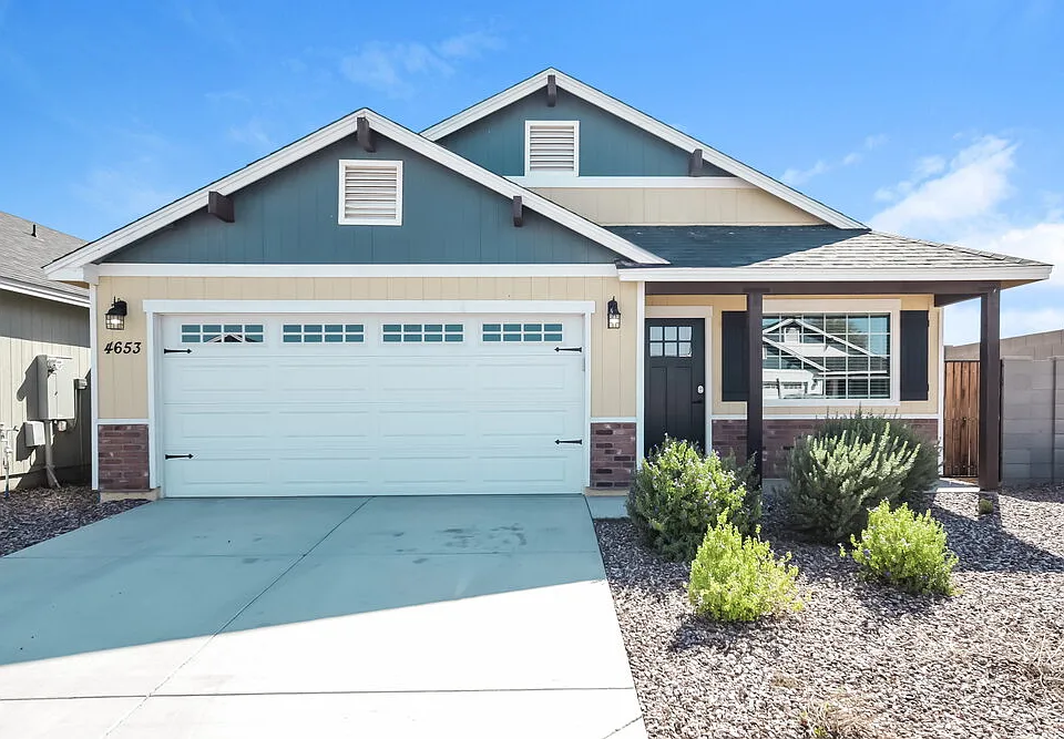 4653 S 38th Gln