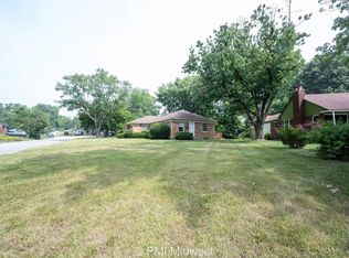 2004 E 61st Pl, Indianapolis, IN