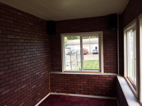 4th image of 1204 S 5th St