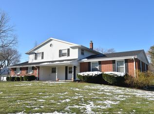 3355 Bradee Rd, Brookfield, WI 53005