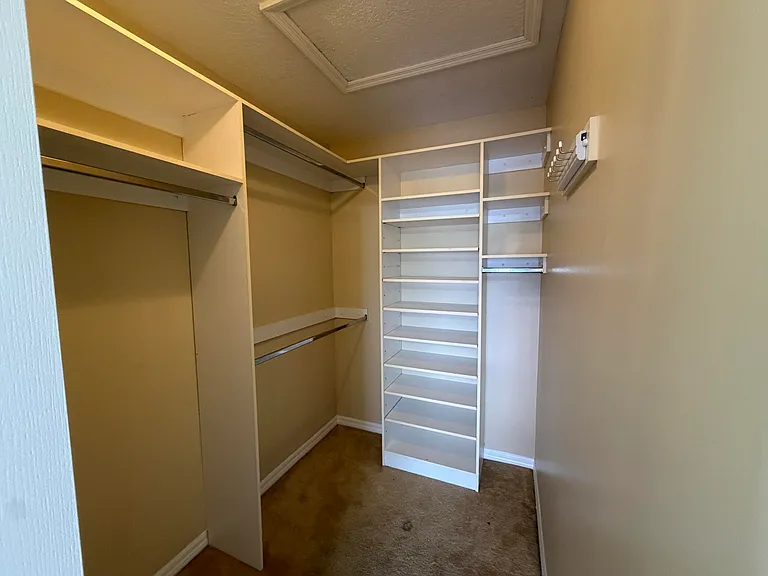 274 River Bluff Ln — Photo 24