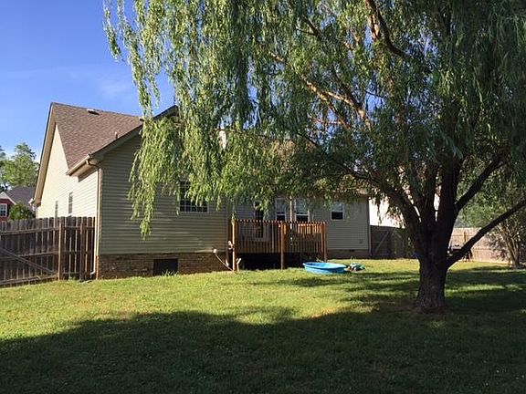 3rd image of 754 Ellie Nat Dr