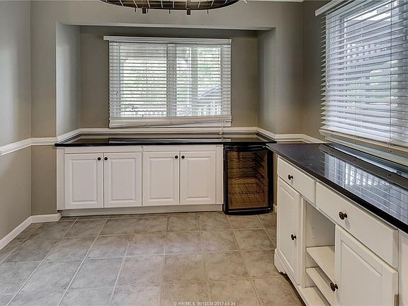 5th image of 50 Yacht Cove Dr