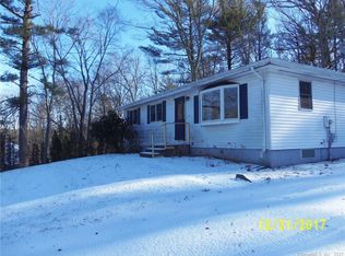 21 Plainview Dr, Danielson, CT 06239