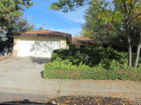 205 Ruth Ct, Folsom, CA 95630