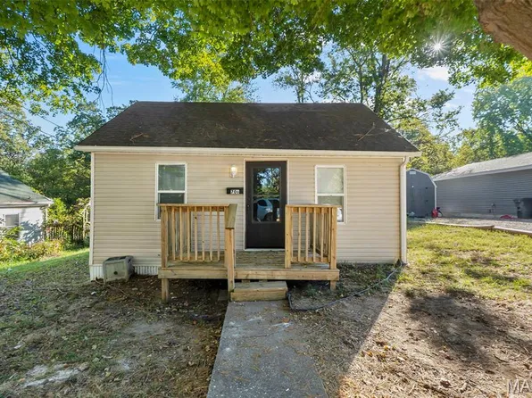 708 N Hope St, Jackson, MO 63755