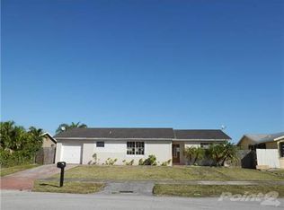 28525 SW 142nd Ct, Homestead, FL 33033