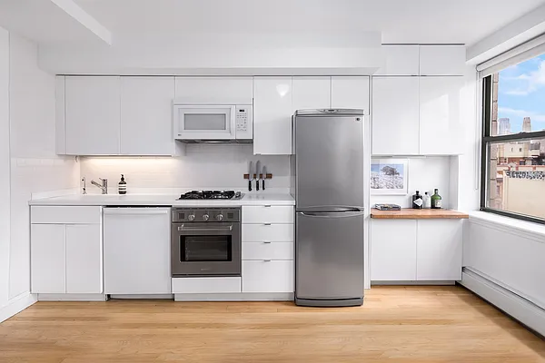 Rented by Compass | media 7