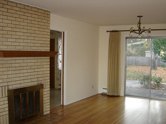 5th image of 2720 Alcazar St NE