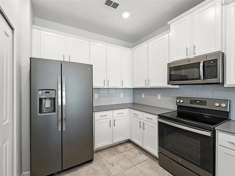 9944 Red Eagle Dr — Photo 15