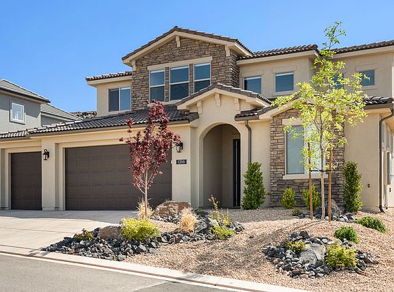 2nd image of 1366 N Marfil Way E