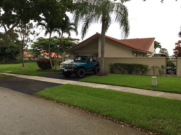 3rd image of 1395 NW 22nd Ave