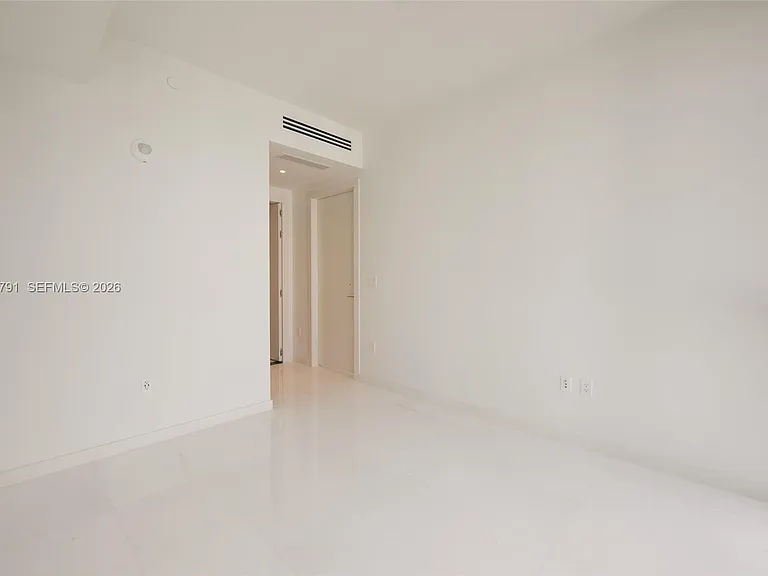 300 Biscayne Boulevard Way #4708W — Photo 15