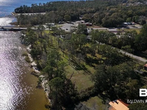 12698 6th St, Lillian, AL 36549