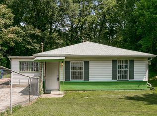 1074 Valley View Rd SE, Atlanta, GA 30315