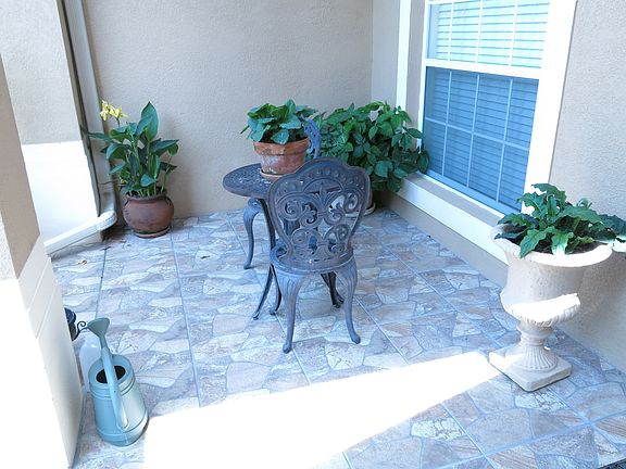 3rd image of 414 Canary Island Ct