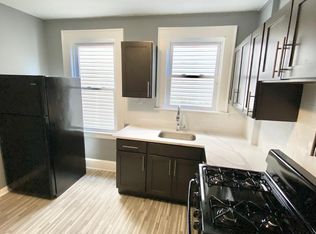 35 W Avon Ave #2R, Irvington, NJ 07111