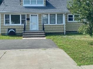 2732 Jerusalem Ave, North Bellmore, NY 11710