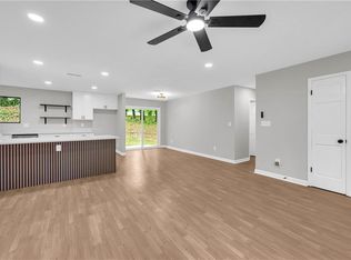 1829 Herringbone Holw, Lithonia, GA 30058