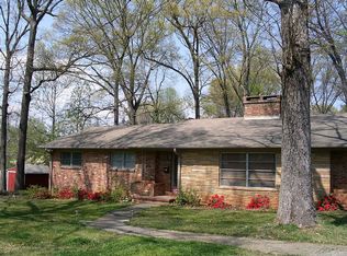 1815 Bentley Pl, Charlotte, NC 28205