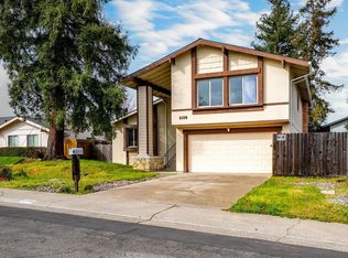8108 Garry Oak Dr, Citrus Heights, CA