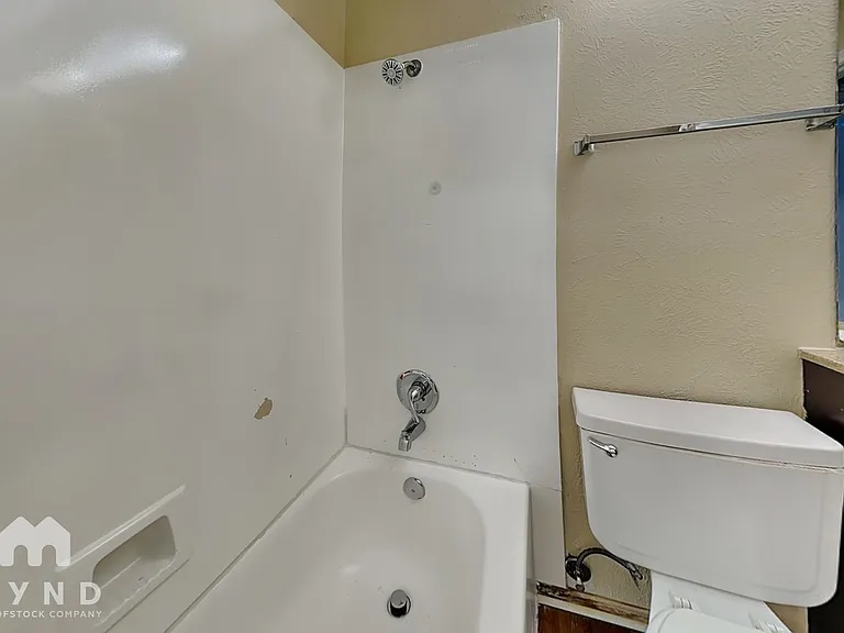 11809 Garden Terrace Dr — Photo 15