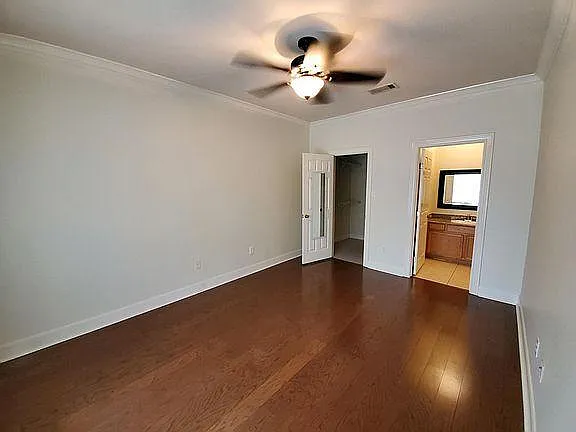 710 E Boyd Dr #306 — Photo 11