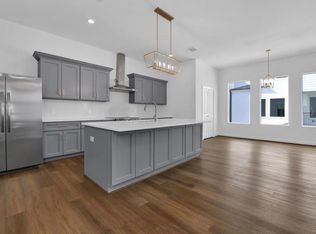 207 Edgewood St #0, Houston, TX 77011