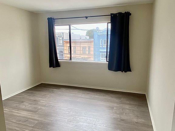 3rd image of 401 28th Ave #6