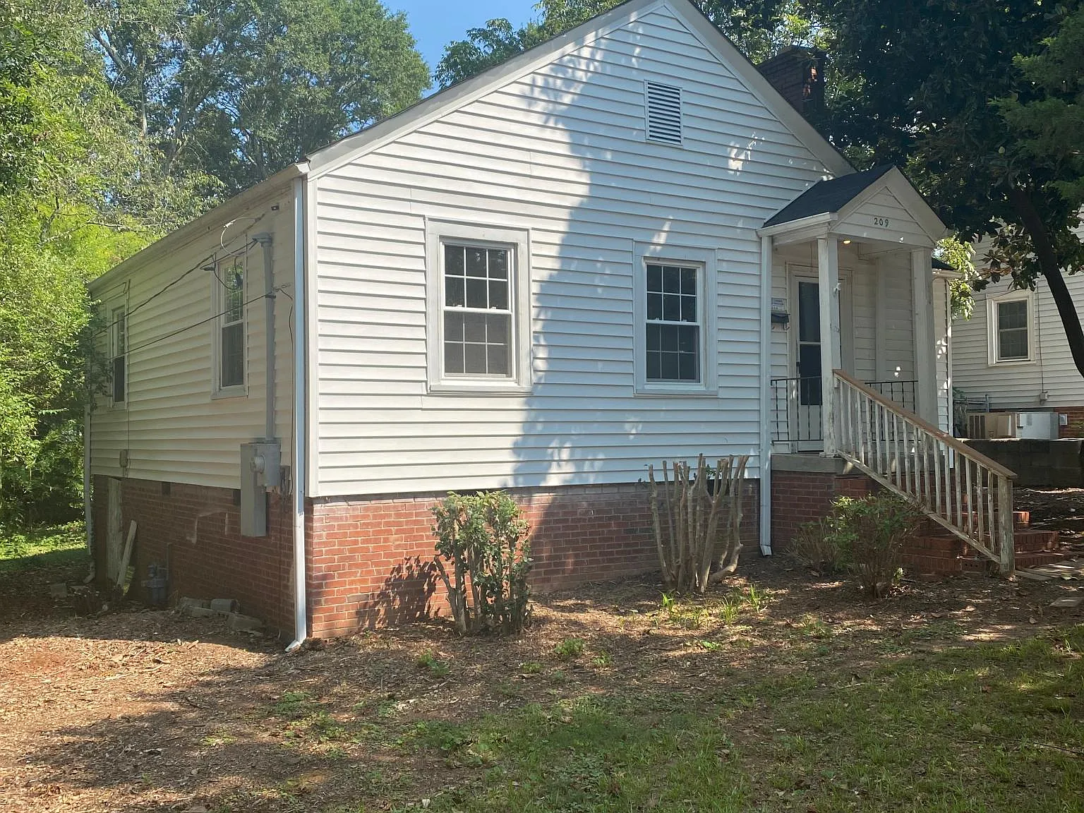 209 Beth Dr — Photo 3