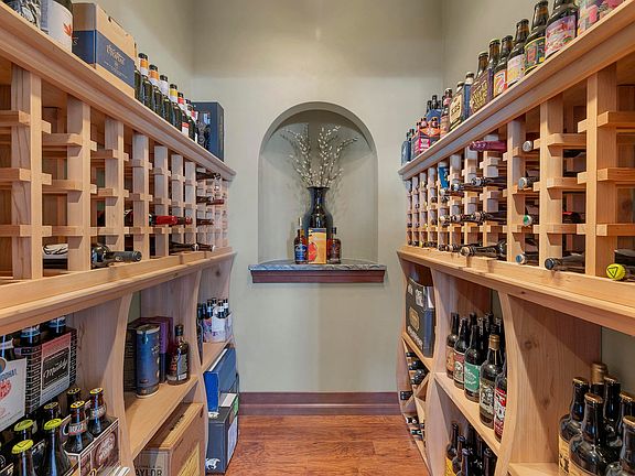 5th image of 1417 Angels Path