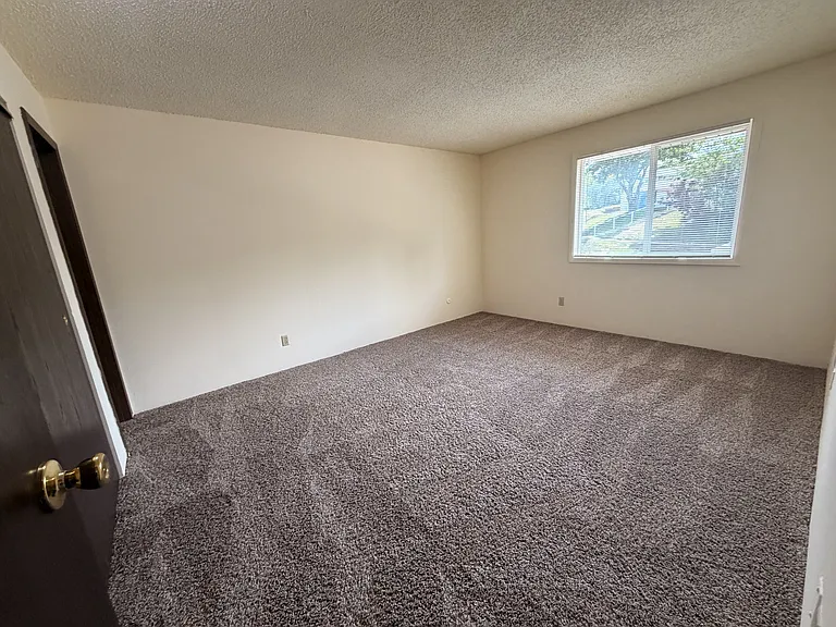 Winding Hills Apartments — Photo 135