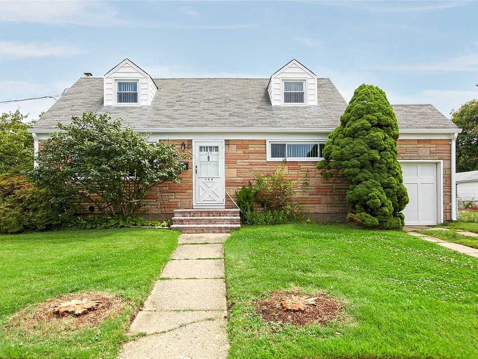 1st image of 134 Dorothy Dr