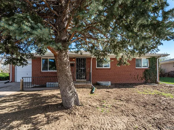 3326 W Saratoga Avenue, Englewood, CO 80110