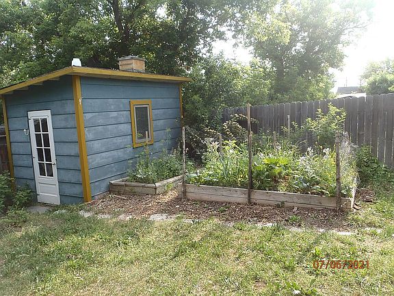 backyard & shed