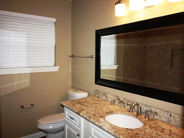 1766 Maux Dr — Photo 13