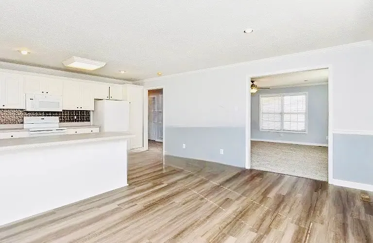 1092 Hampton Rd — Photo 12
