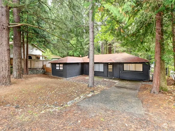 18222 30th Avenue NE, Lake Forest Park, WA 98155