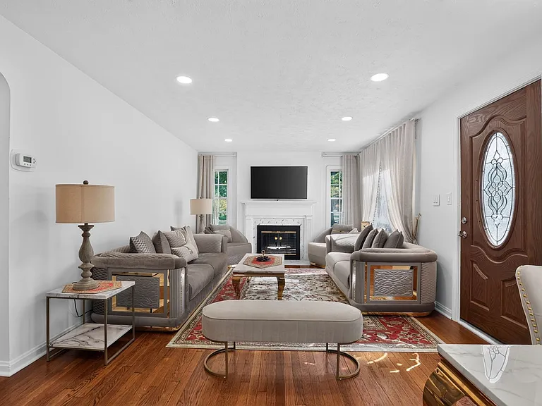 28036 W Oakland Rd — Photo 5