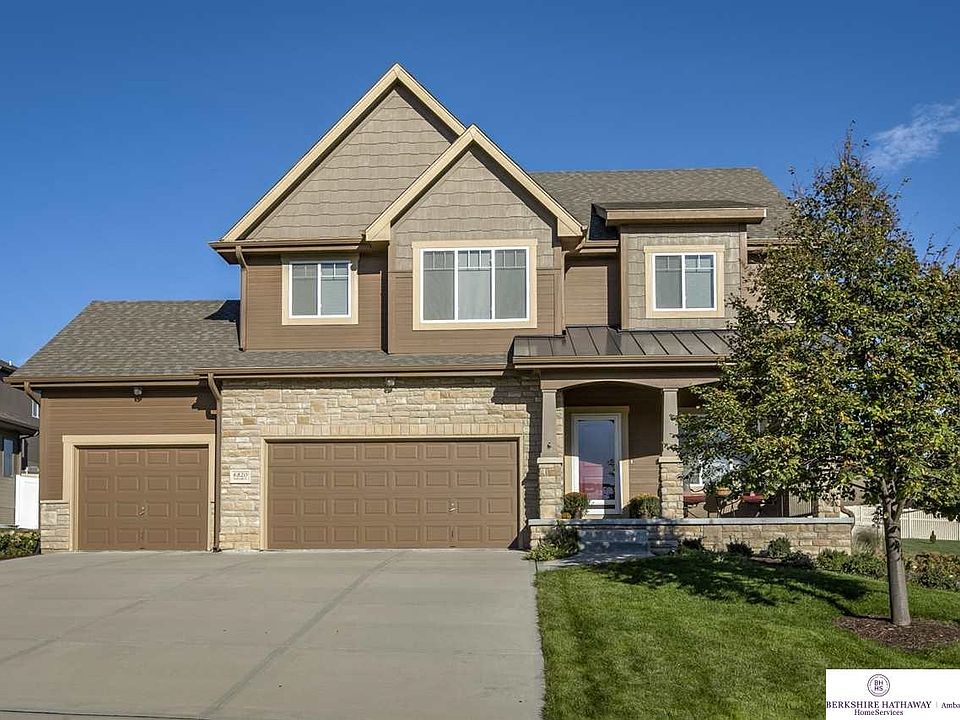 1st image of 6820 Park Crest Dr