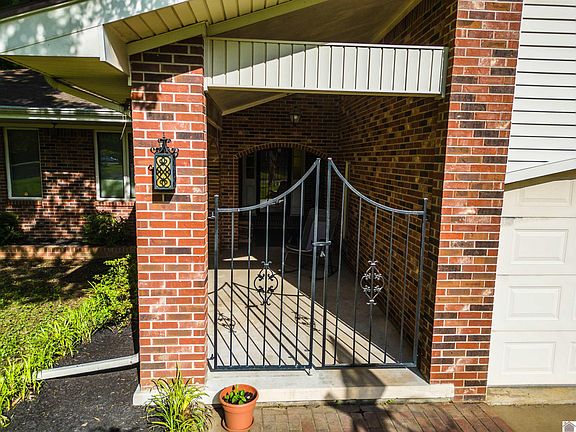 2nd image of 2021 Natchez Ln