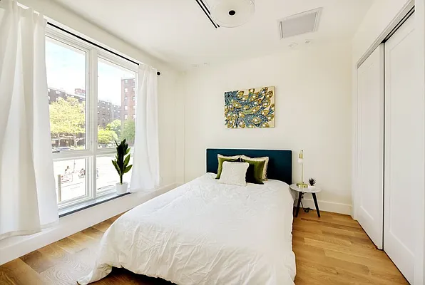 Sold by Compass | media 5