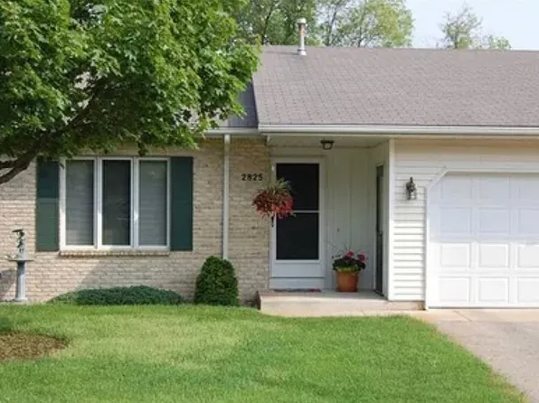 2825 Bridgeside Dr SE, Caledonia, MI 49316