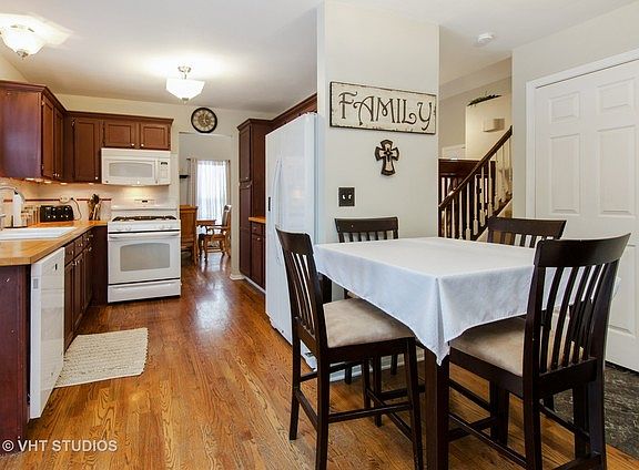 4th image of 2245 Applewood Ln
