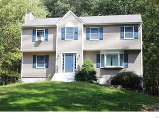 71 Brittany Ln, Carmel, NY 10512