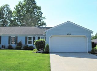 6720 Olde Field Ct UNIT 77-R, Mentor, OH 44060