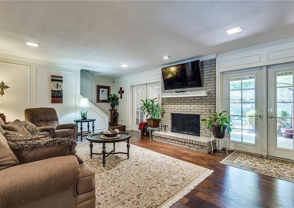 1st image of 806 Shadycreek Ct