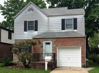 7850 220th Pl, Hollis Hills, NY 11364