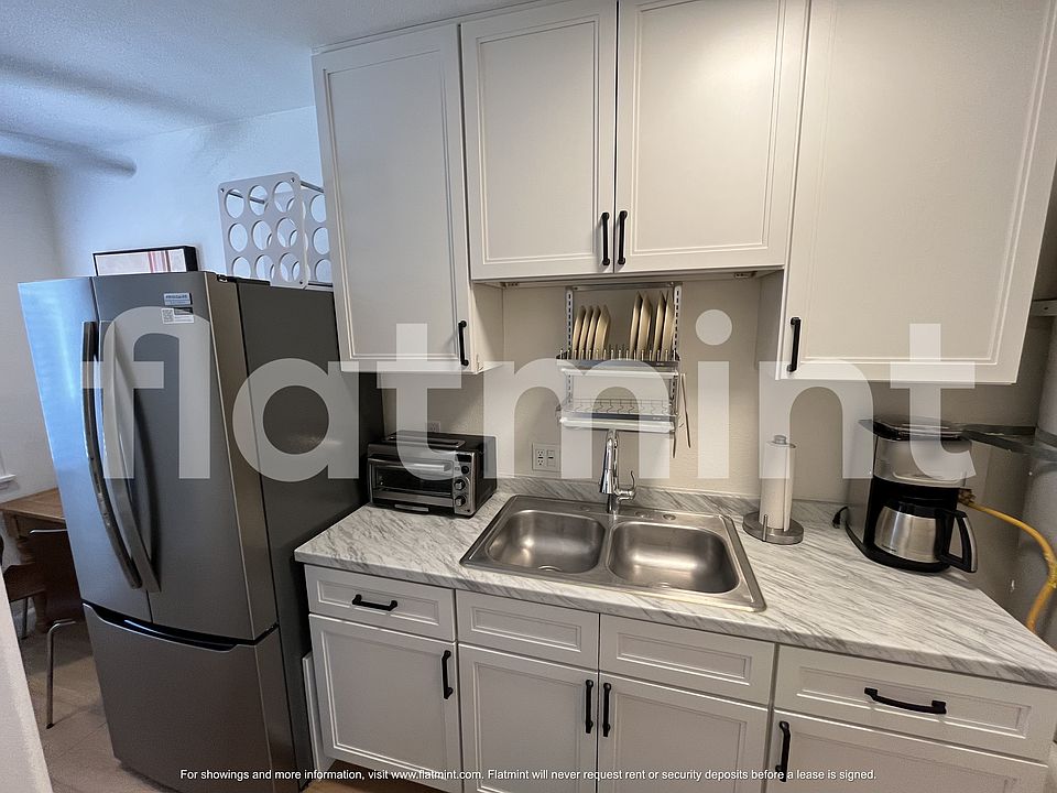 1st image of 1934 E Washington Blvd