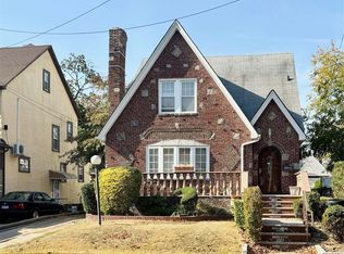 13822 227th St, Laurelton, NY